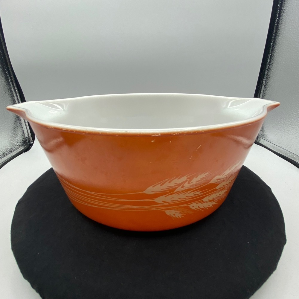 Vintage Pyrex 2.5 Qt Casserole Orange Autumn Harvest Wheat 443 Cinderella MCM